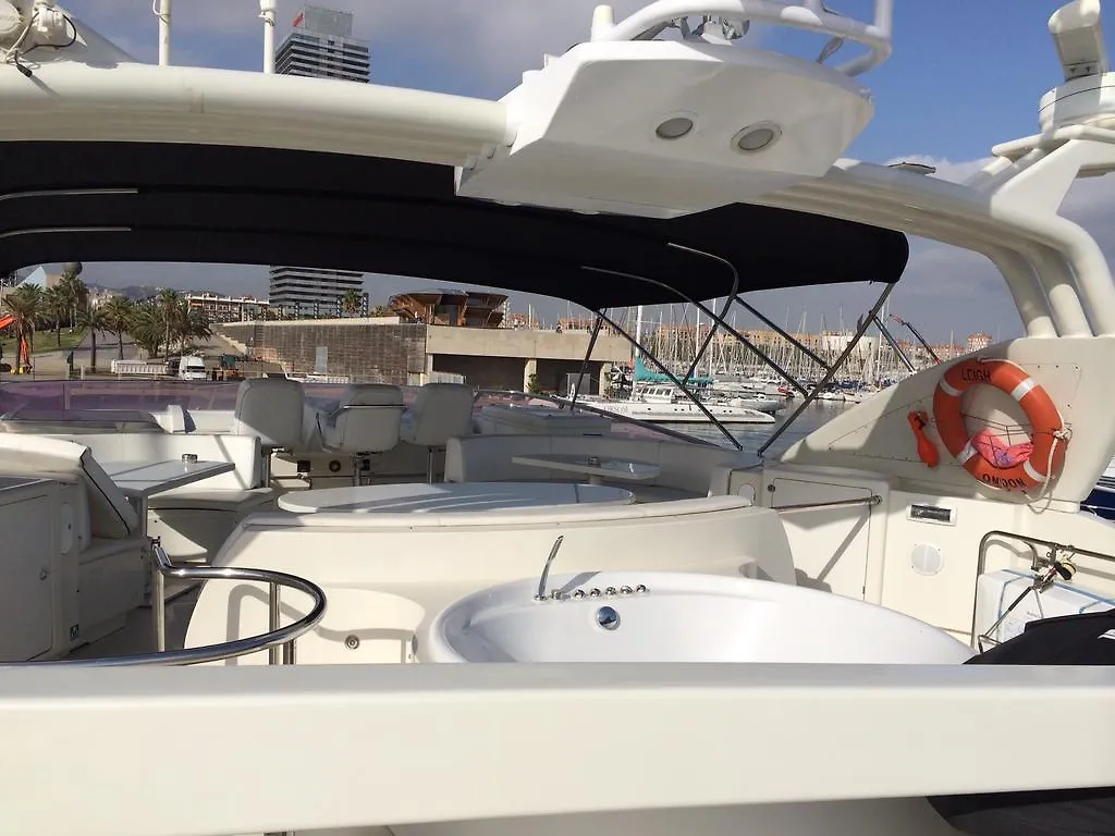 ホテルLeigh Yacht バルセロナ 0*,
